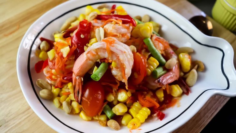 Shrimp and corn salad