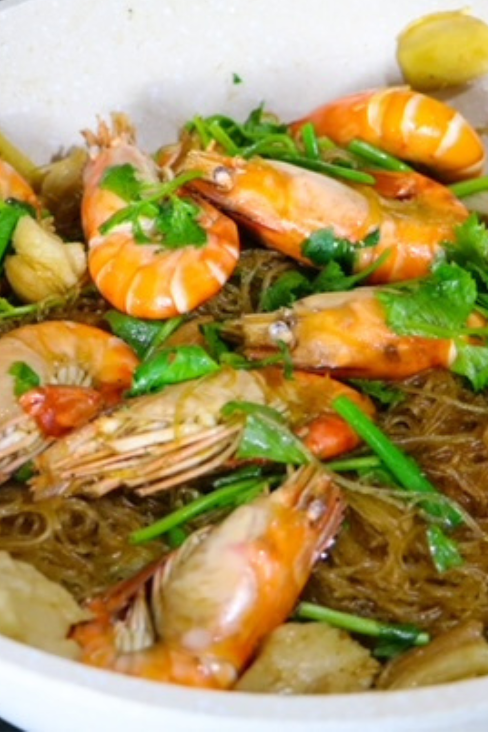 Shrimp potted with vermicelli